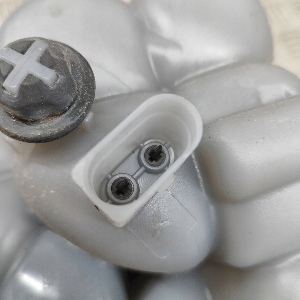 фото №7, Audi q8 2021 бак расширительный охлаждающая жидкость