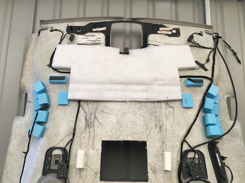 фото №11, Chrysler pacifica 17- потолок usa