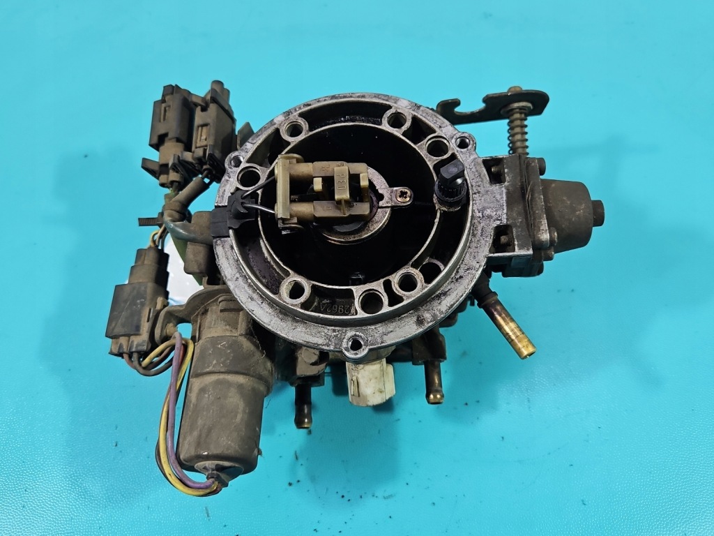 Моноинжектор ford escort 92bfae 1.3 jednopunkt Оригинал