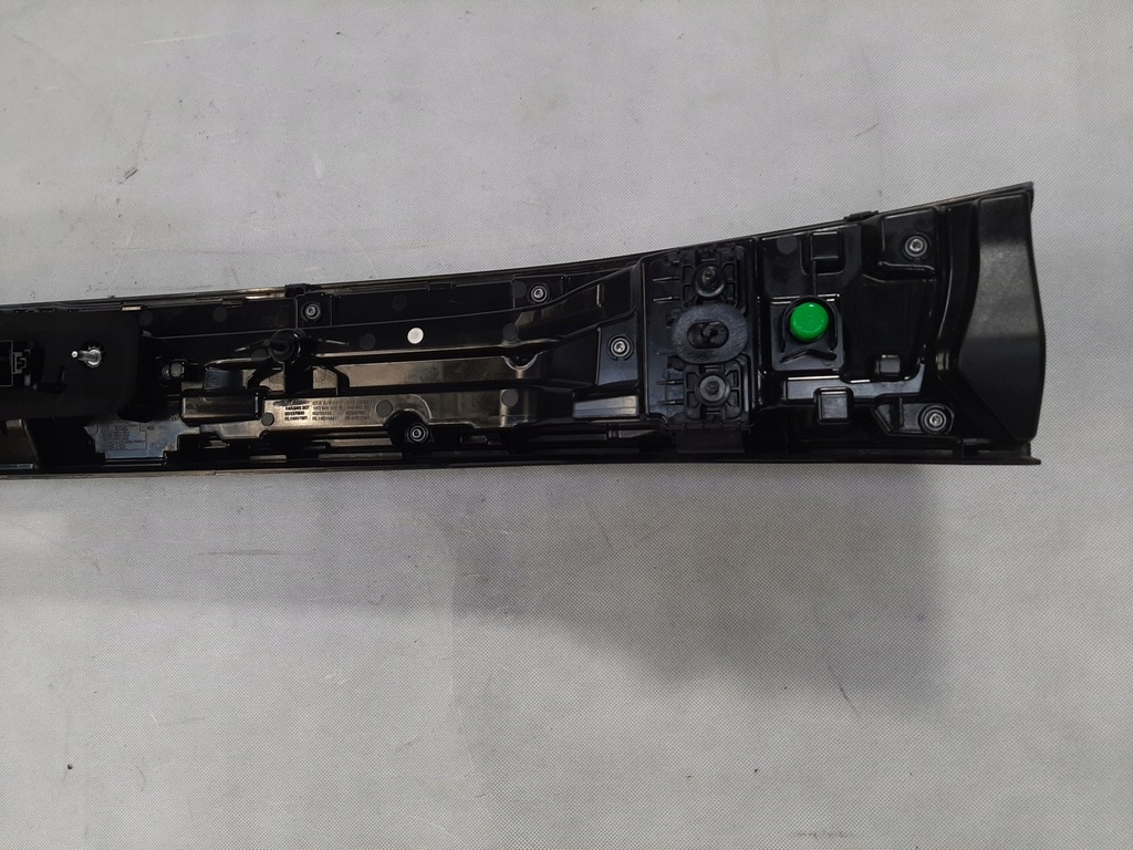 фото №10, Vw id.7 лампа задня задня накладка середня 14b945307