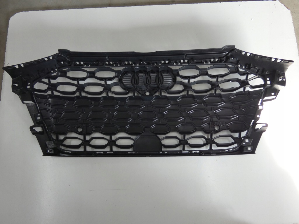 фото №15, Решітка радіатора, решітка радіатора audi rs-3 8y