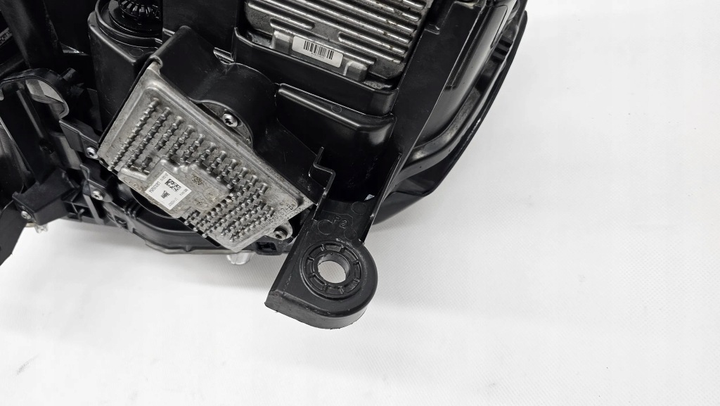 фото №13, Jeep grand cherokee wk2 lift лампа перед правая eu