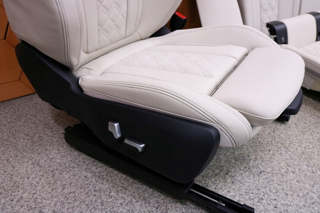 фото №7, Bmw 4 g22 салон сиденья individual кожа merino elfenbeinweiss harman