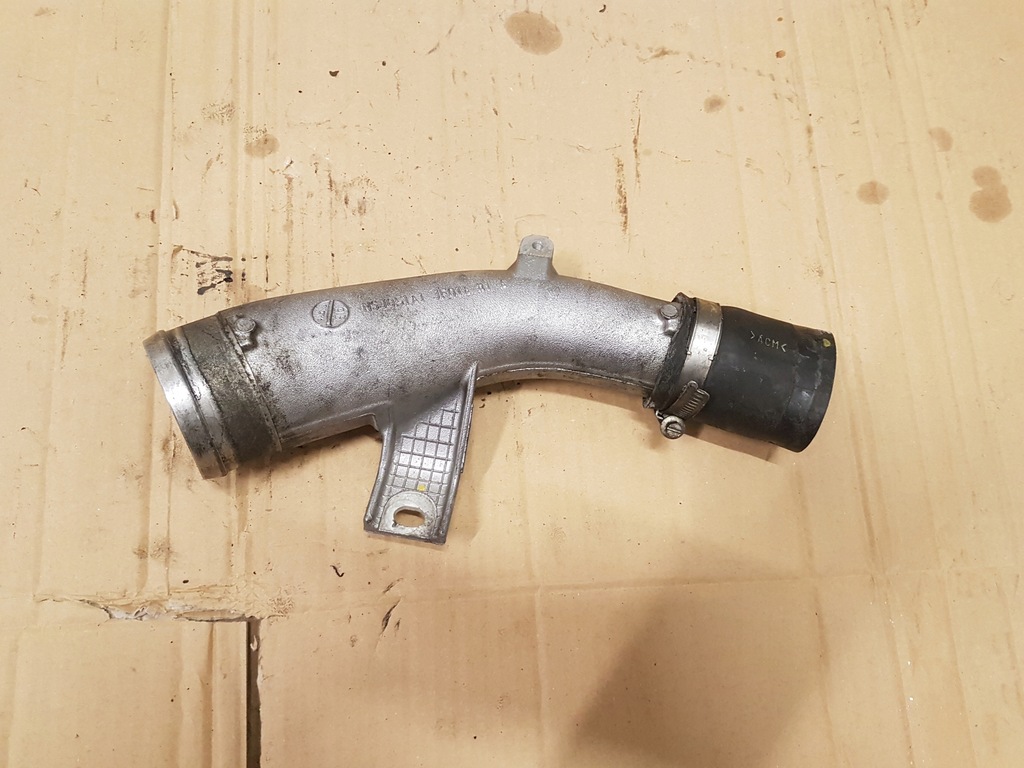 фото №2, Nissan gt-r r35 3.8 vr38 труба воздуха turbo