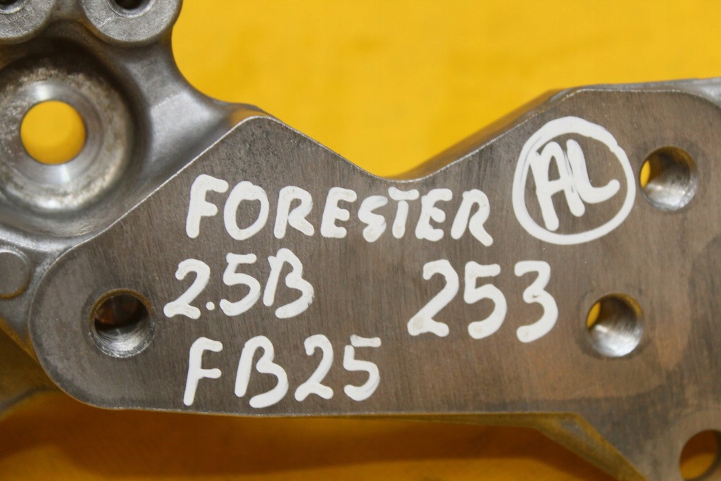 фото №8, Кронштейн двигателя перед subaru forester 2.5 b fb25