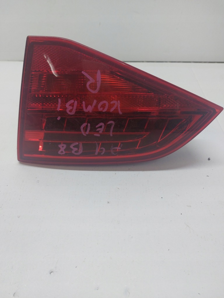 Купить Фара задний  правый  audi a4 b8 универсал led