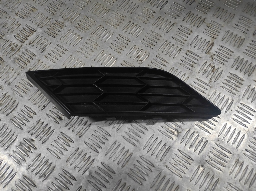 фото №1, Honda odyssey 2015 заглушка бампера решётка радиатора решётка