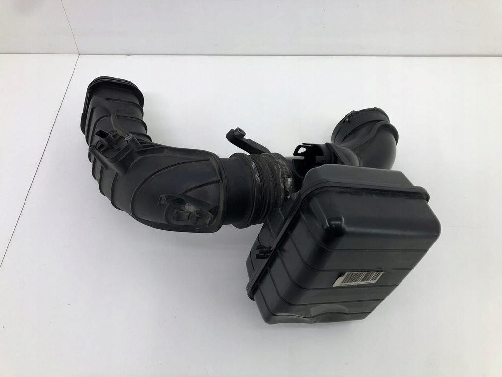 фото №1, Bmwf10 f11 повітрозабірник труба повітря резонатор 8512249 8508047