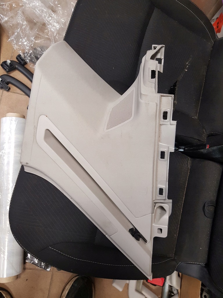 фото №1, Защита стойка левая задняя vw touareg iii dynaudio