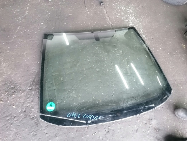 фото №1, Opel corsa e 19r скло передня лобове