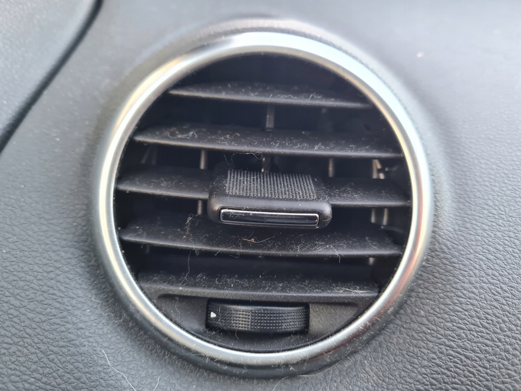 фото №1, Левая правая решётка впуск воздуха opel meriva b