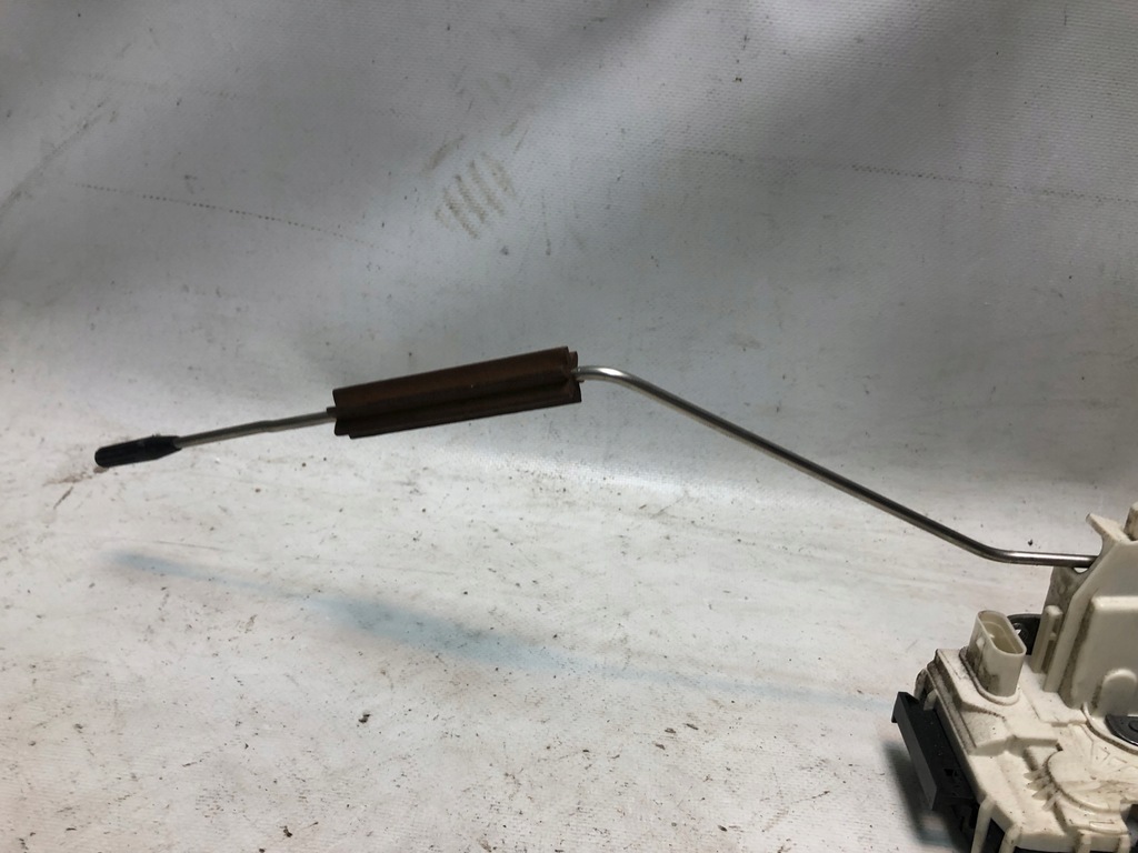 фото №5, Mercedes sprinter 907 910 замок дверь правый перед