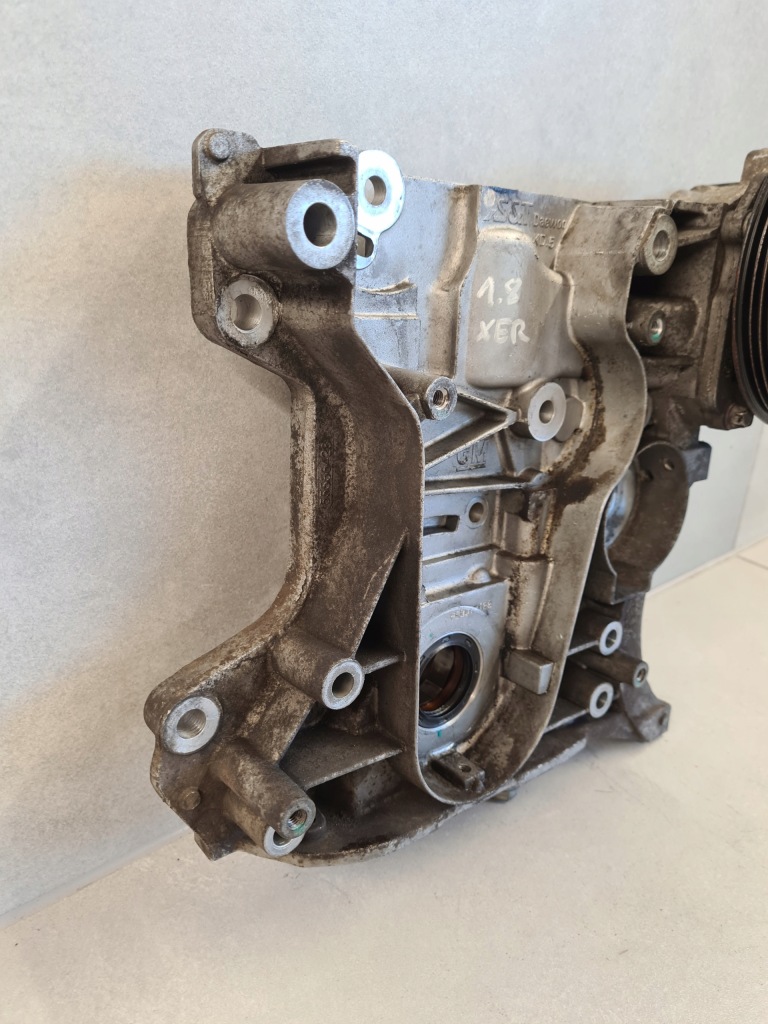 Насос оливи корпус розподільного валу astra iv j insignia mokka 1.6 a16xer 115km Зі Шроту