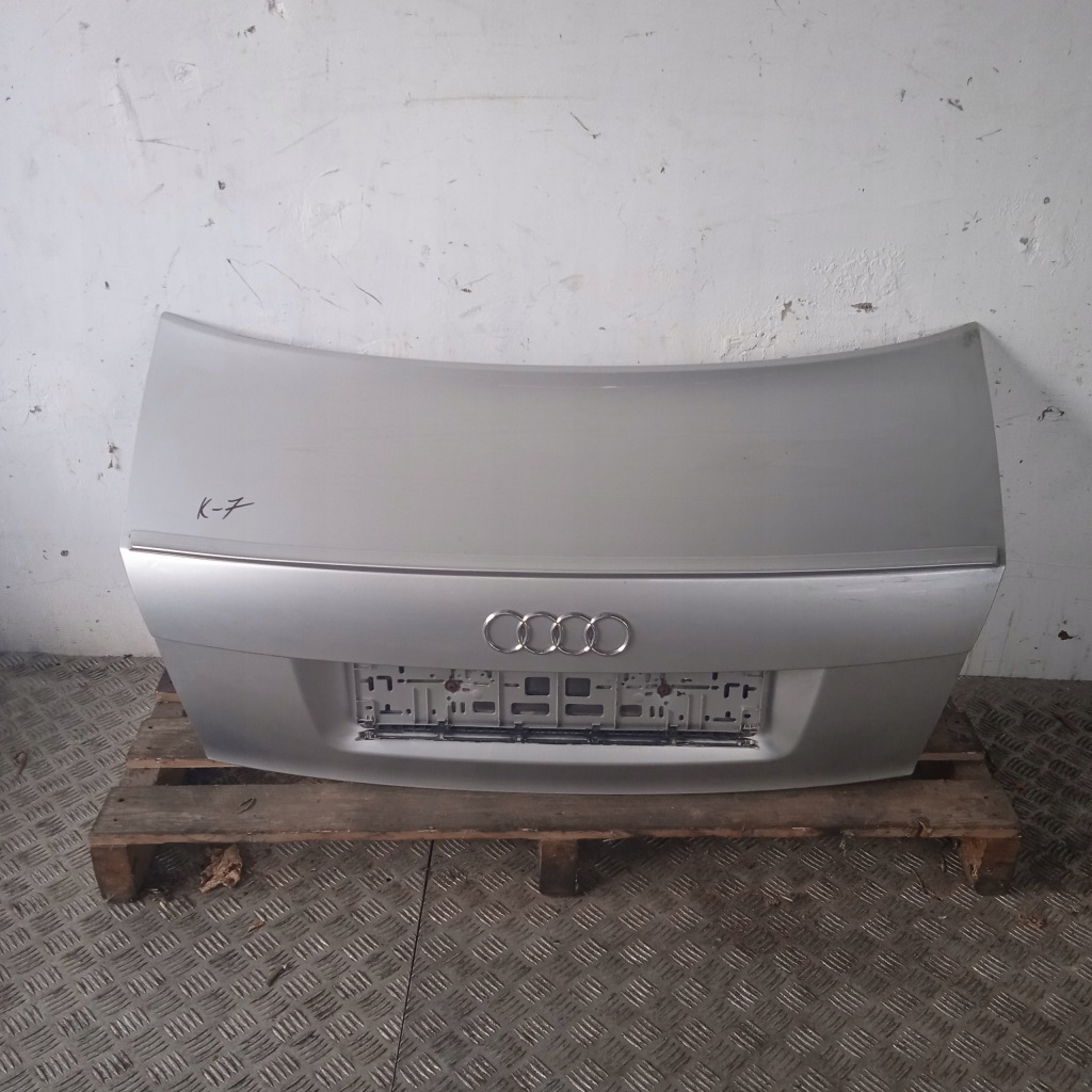 фото №1, Audi a4 b6 sedan кришка багажника багажника задня срібляста
