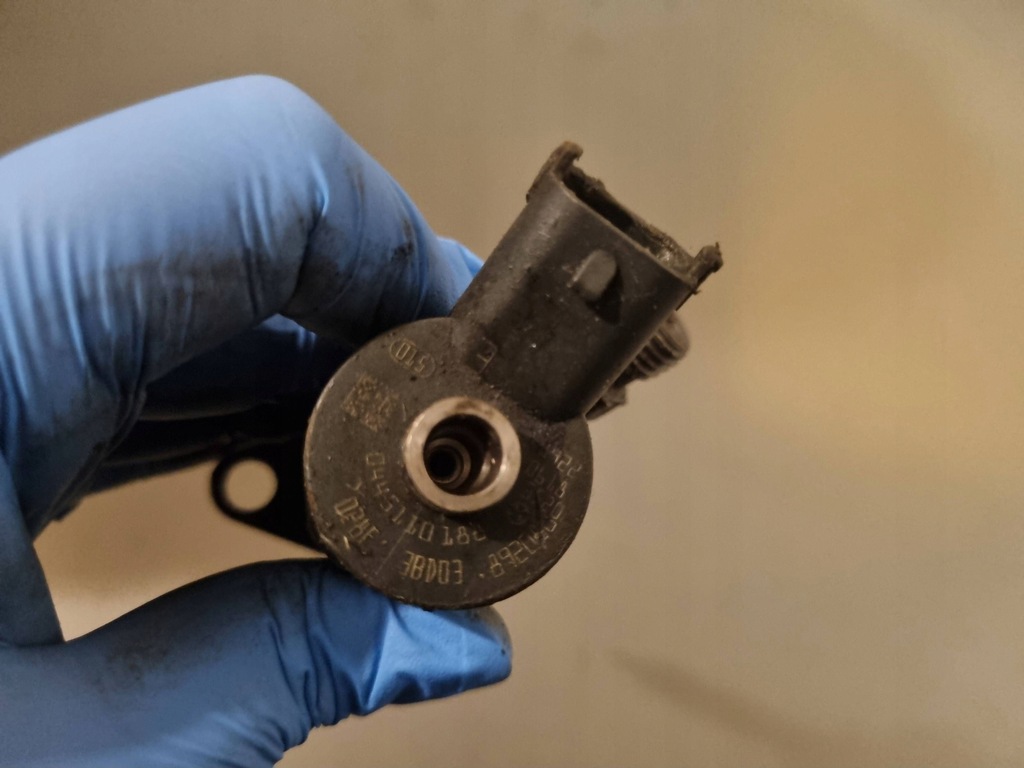 фото №8, Инжектор форсунка citroen c4 i 1.6 hdi 0445110188