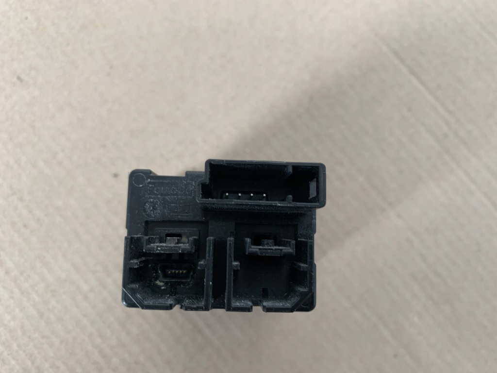 фото №6, Ford mustang mach-e rwd роз'єм port usb оригінал