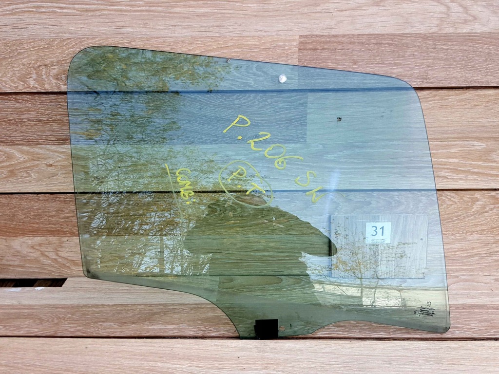 фото №1, Стекло боковая правая задняя peugeot 306 sw kombi
