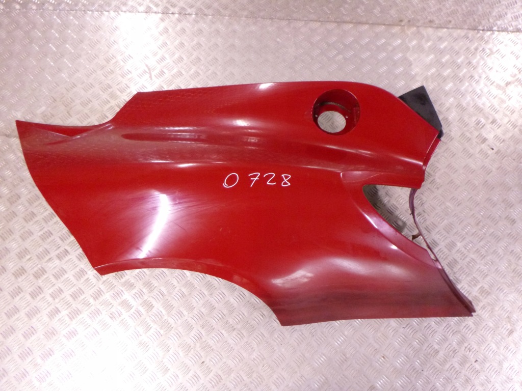 фото №1, Alfa romeo 4c крыло задний правый