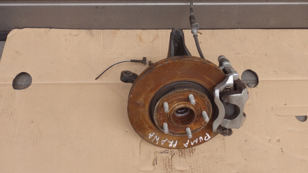 фото №1, Ford puma mk2 поворотний кулак права l1tc 3k170 b1a