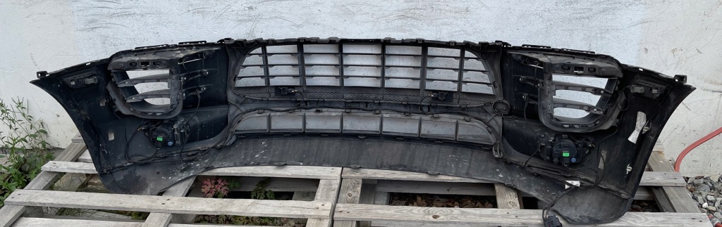 B1 porsche macan s 2015 бампер перед kompletny pdc 95b807221a a1 041 Доставка