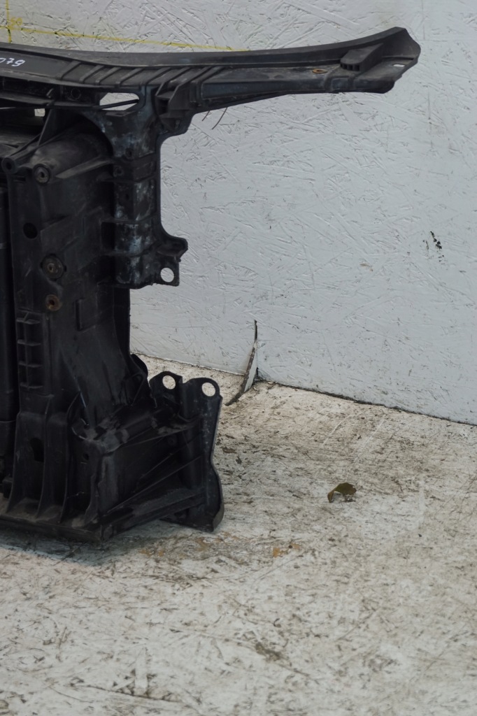 фото №4, Pas передний радиатор audi a3 8p lift 08 - fsi