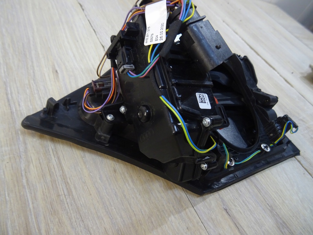 фото №5, Audi e-tron разъём крышка зарядки 4ke810002b llu