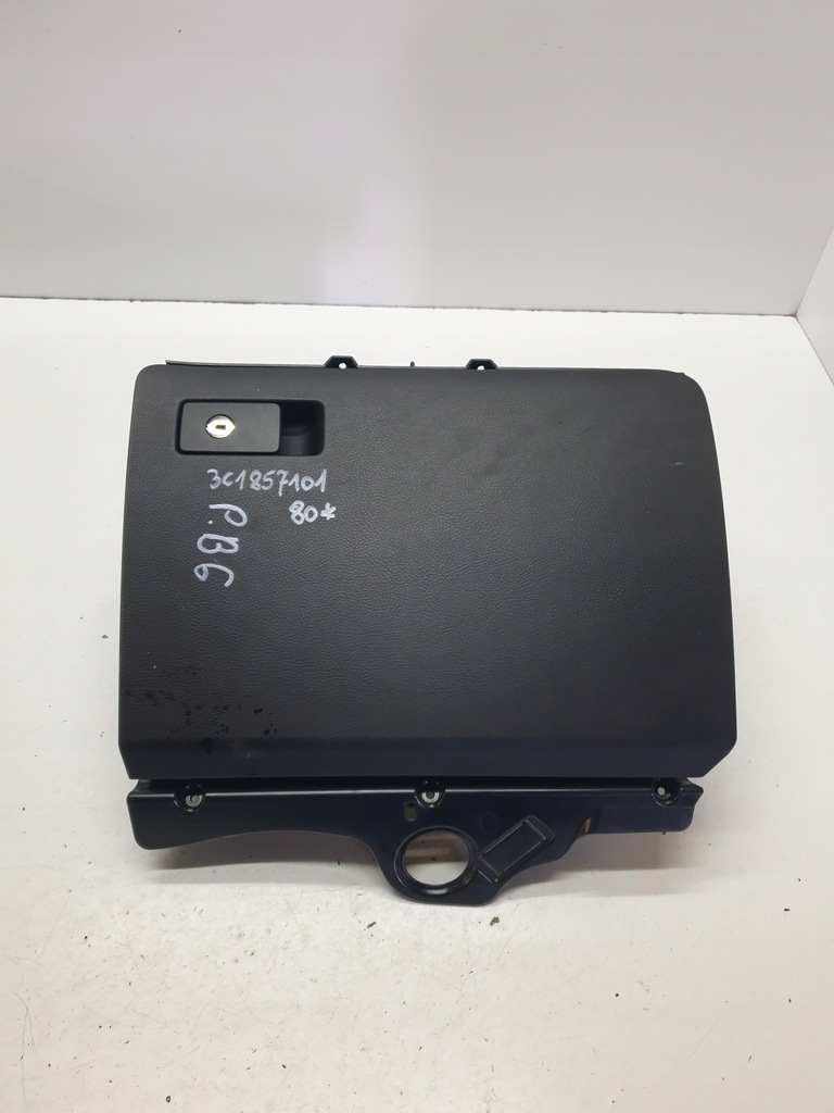 фото №1, Бардачок пассажира vw passat b6 3c1857101