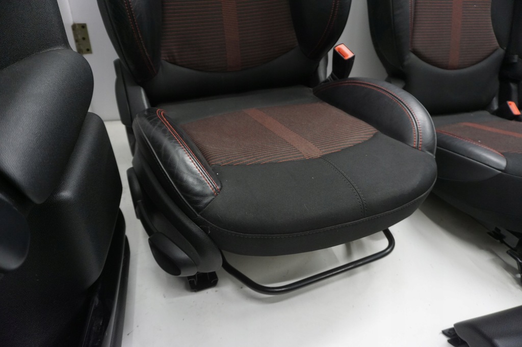 фото №8, Mini r60 s сиденья заднее сиденье обшивки