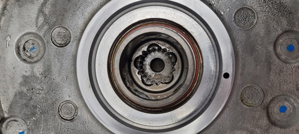 фото №13, Bmw оригінальний номер 8682498 i3 i01 генератор стартер dynamostsater