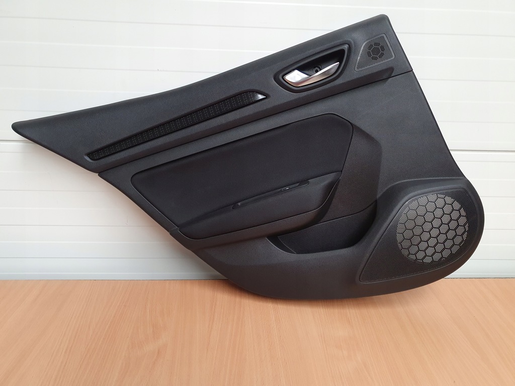 фото №2, Обшивка обивка дверь задняя renault megane iv 4