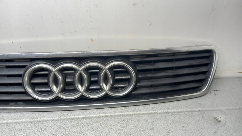 фото №3, Решётка радиатора audi a4 b5 96r sedan
