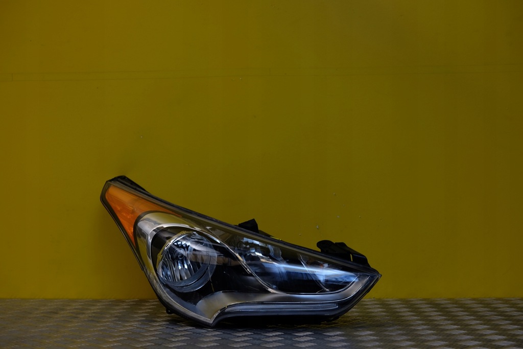 фото №1, Hyundai veloster 2011- фара лампа правая usa