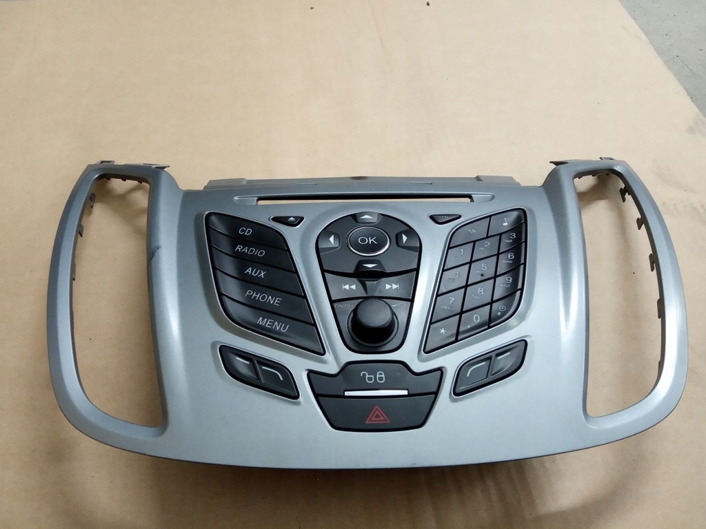 фото №5, Ford c-max mk2 - панель радио