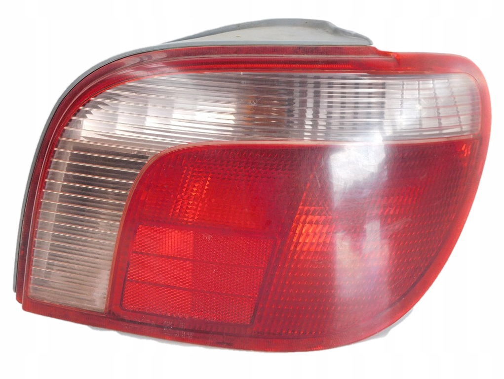 Купити Toyota yaris 1 99r 3d фара правий задній