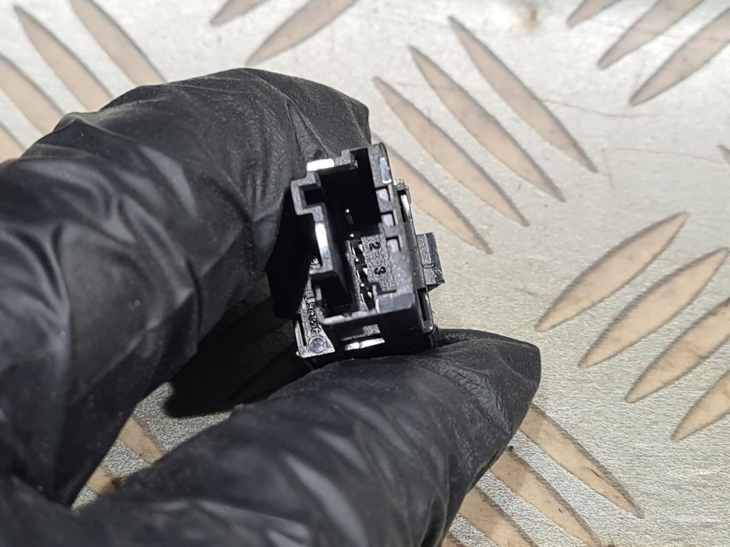 фото №2, Роз'єм вхід aux opel combo e berlingo iv rifter