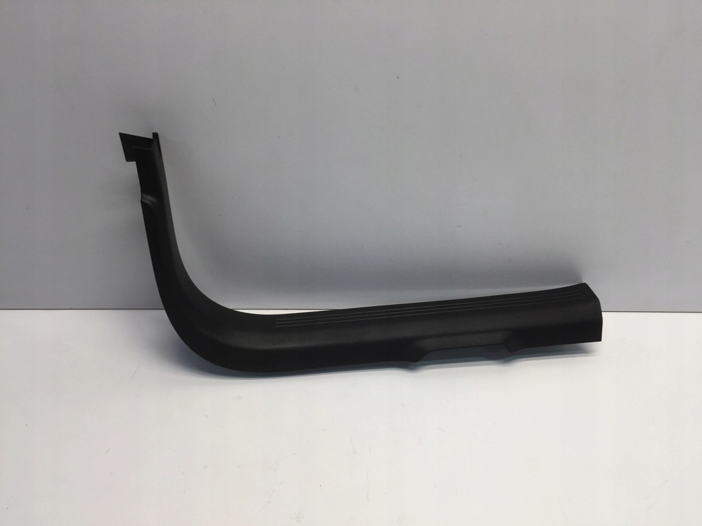 фото №1, Volvo xc40 2020 молдинг защита порог правый перед