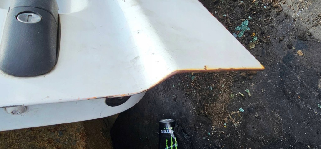 Двері праве перед mercdes-benz axor 2528l Недорого