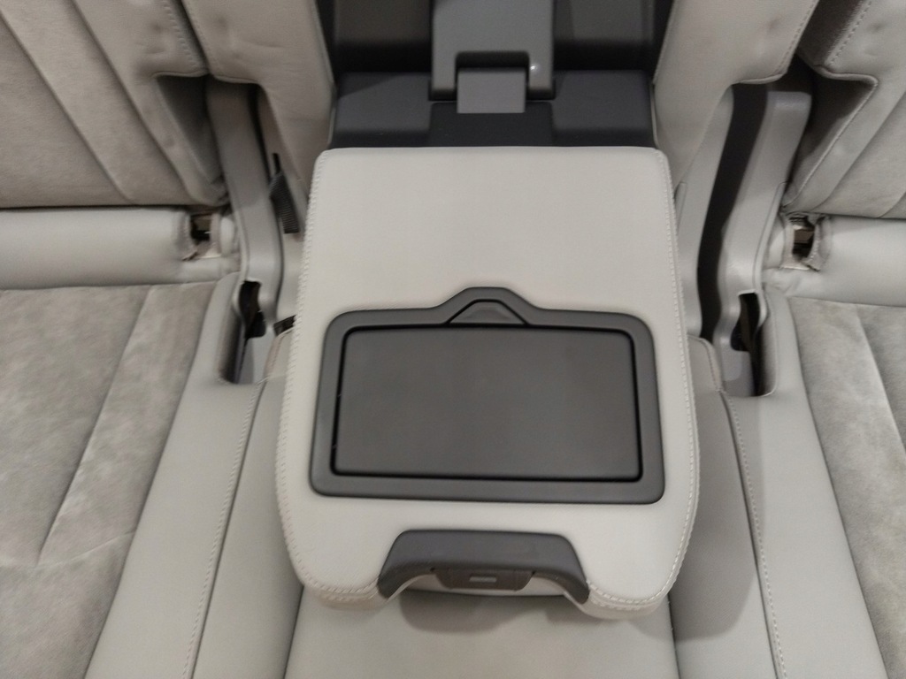 фото №6, Заднее сиденье задняя раздельная подстаканник кожа alcantara audi q7 4m