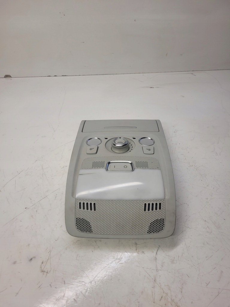 фото №1, Лампа освітлення кабіни audi a4 b8 a5 8t0947135f t64