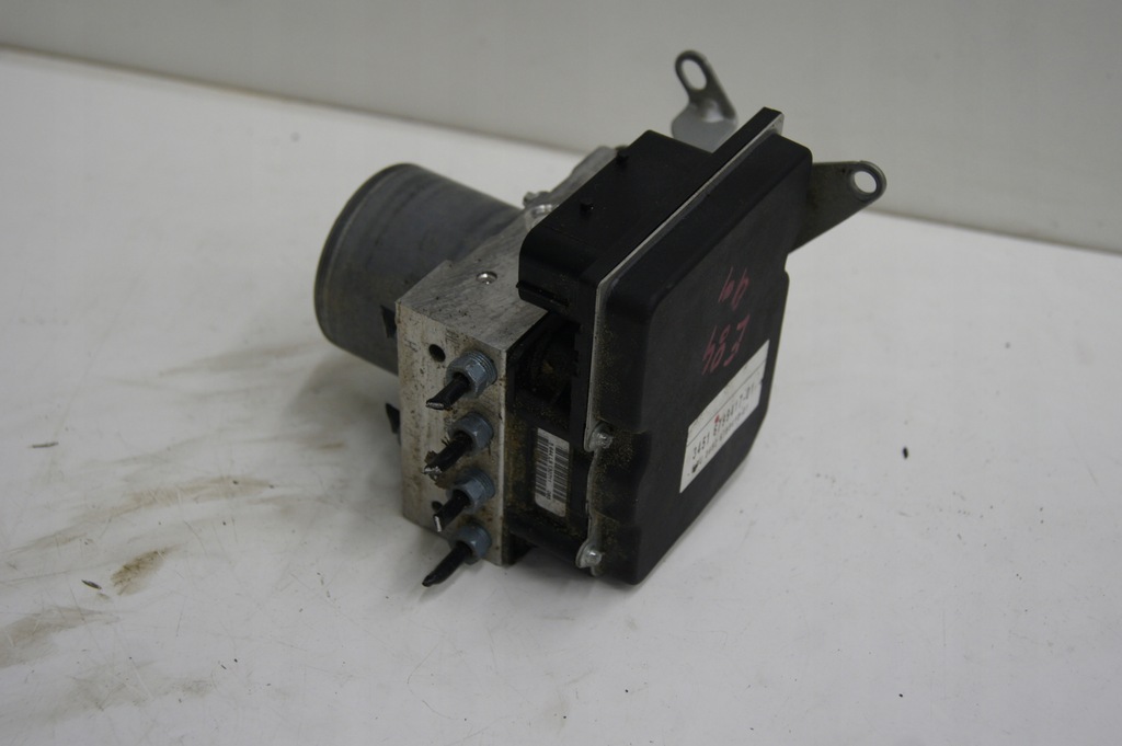 фото №1, Bmw x1 e84 2.0 d насос abs