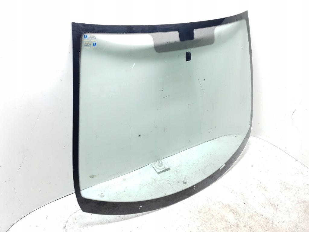 фото №3, Стекло лобовое перед peugeot 207