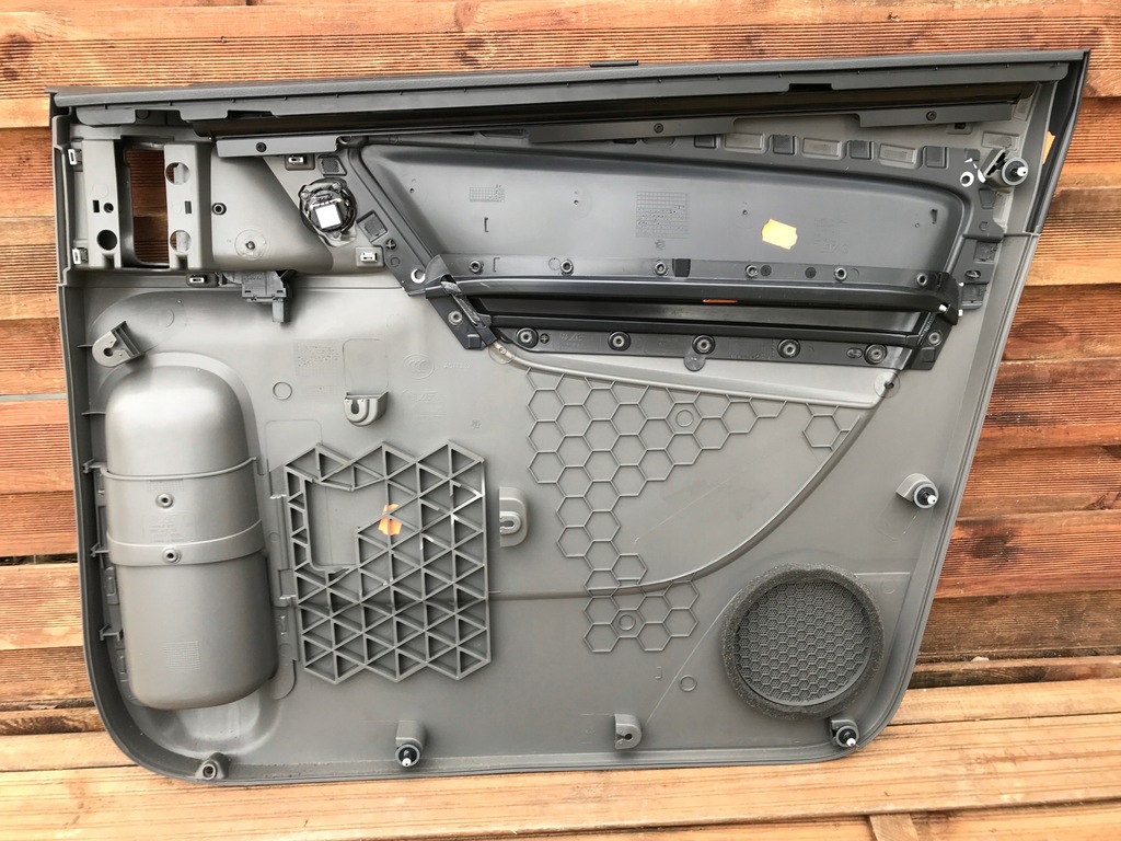 фото №5, Обшивка дверь левый задняя шторка vw sharan