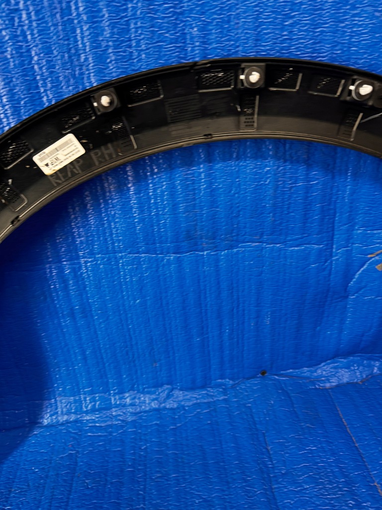 фото №12, Ford mustang mach-e молдинг na крила правий задня задня права lj8b-r286d02-b