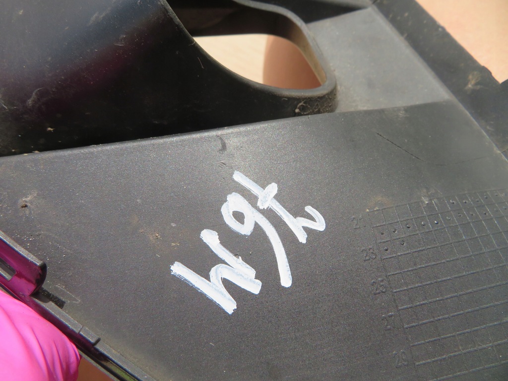 фото №13, Решітка права перед бампер volvo c40 recharge 21- 32347387