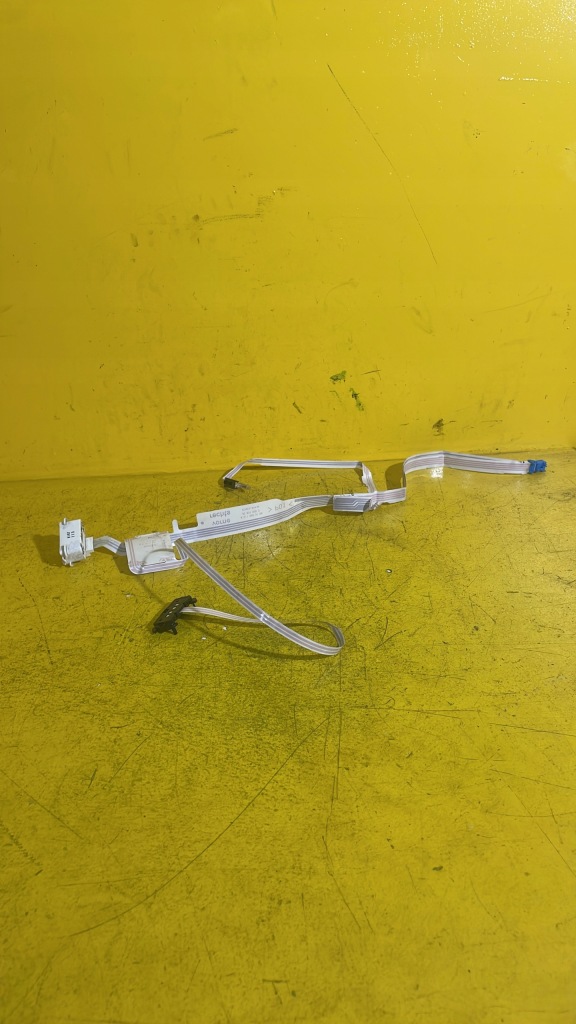 фото №9, Mercedes w211 kombi - освітлення двері правий перед з джгут a2118201001