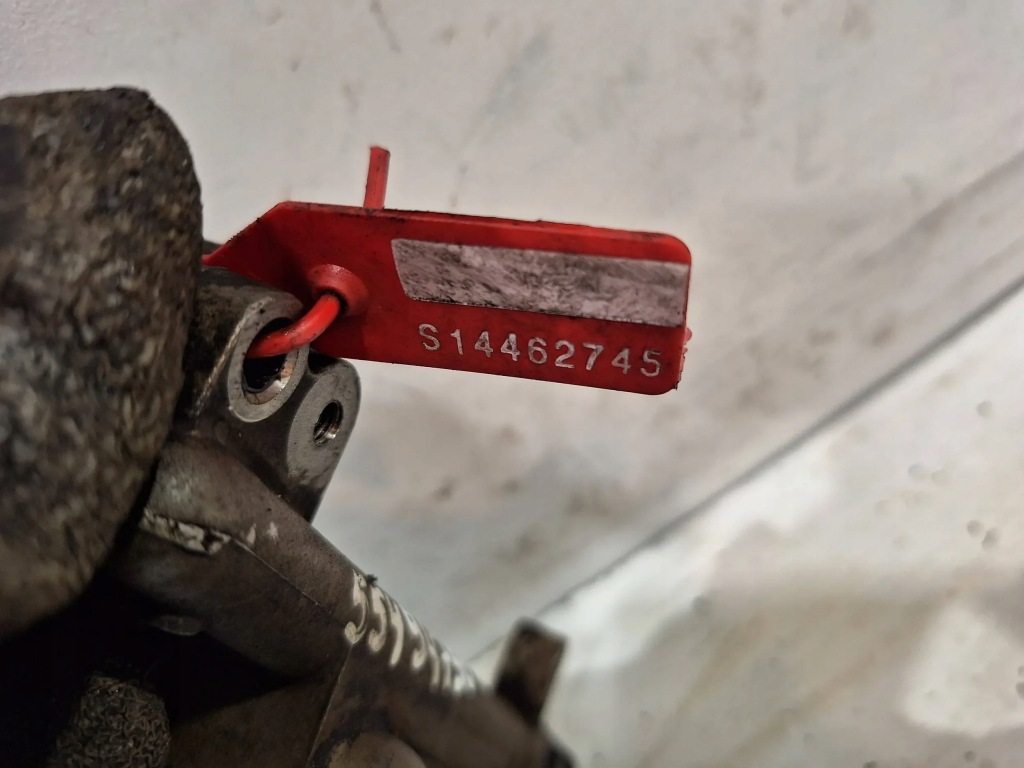 Насос оливи 55494790 opel astra k 1.0 turbo 15- в Україні