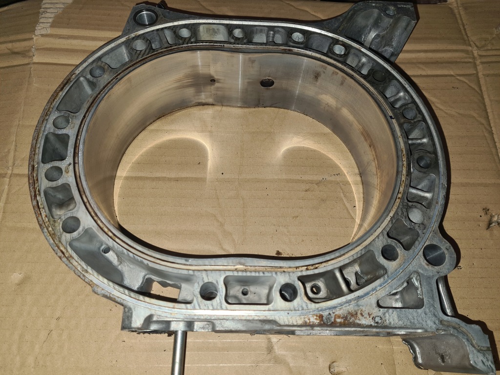 фото №2, Блок housing двигатель mazda rx8 rx-8