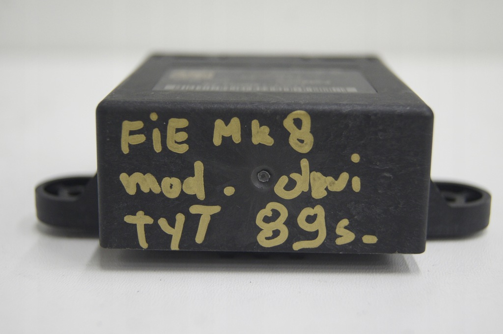 фото №4, Fiesta mk8 1.0 модуль двері задній