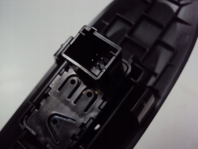 фото №5, Панель стекло правый перед citroen c4 ii b7 1.6 hdi