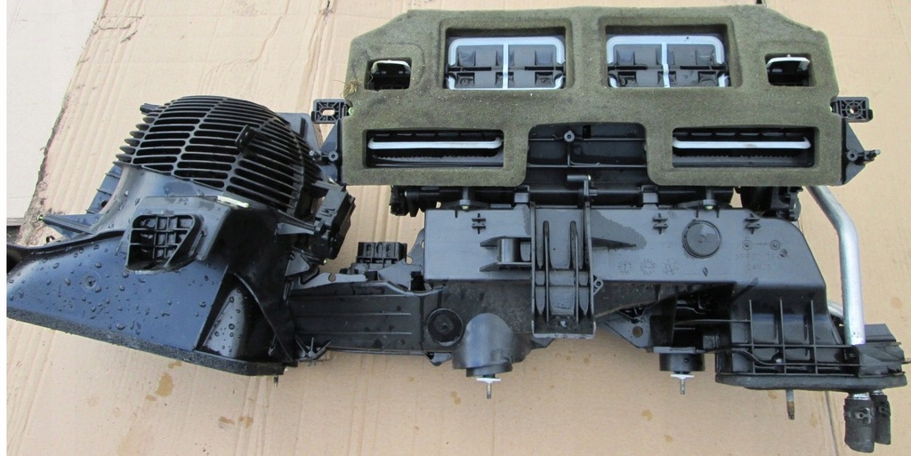 фото №8, Chrysler 300 ii обігрівач 3.6 5.7 p68185459ag lancia thema радіатор